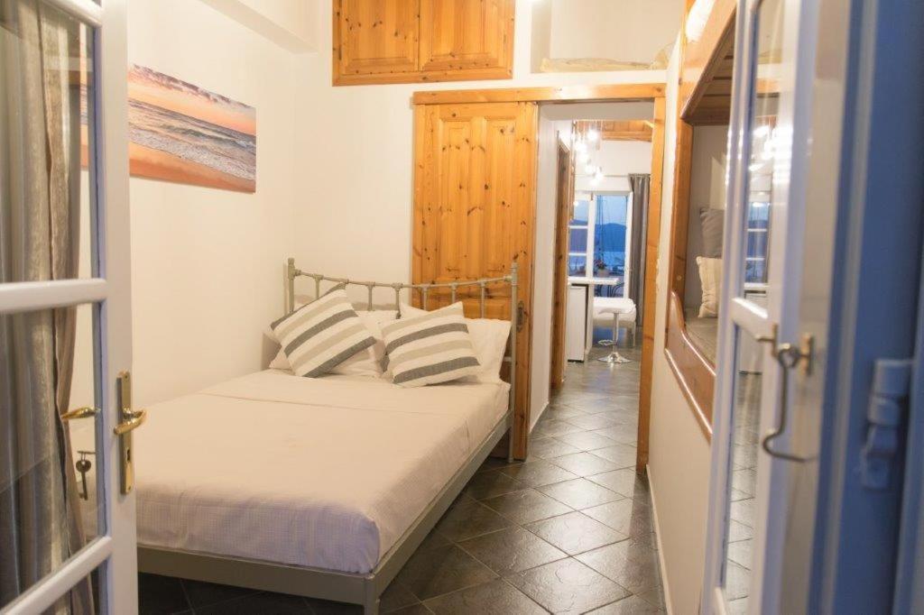Апартаменты In Hydra Экстерьер фото